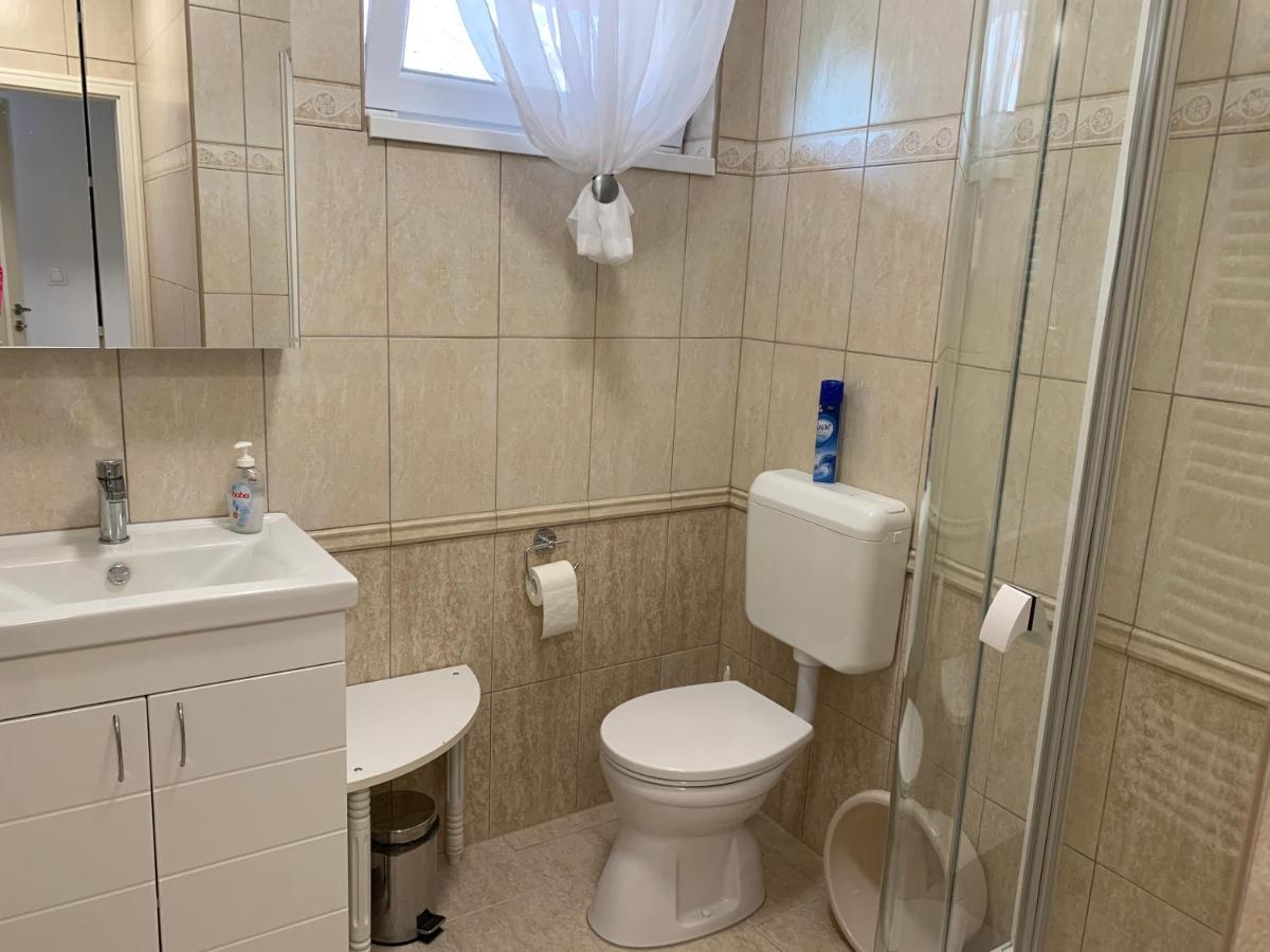 Dodi Apartman ザラカロシュ エクステリア 写真