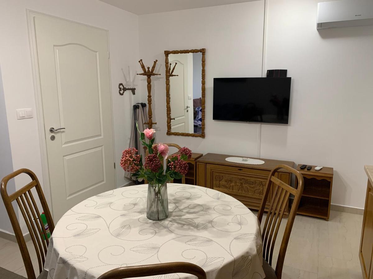 Dodi Apartman ザラカロシュ エクステリア 写真
