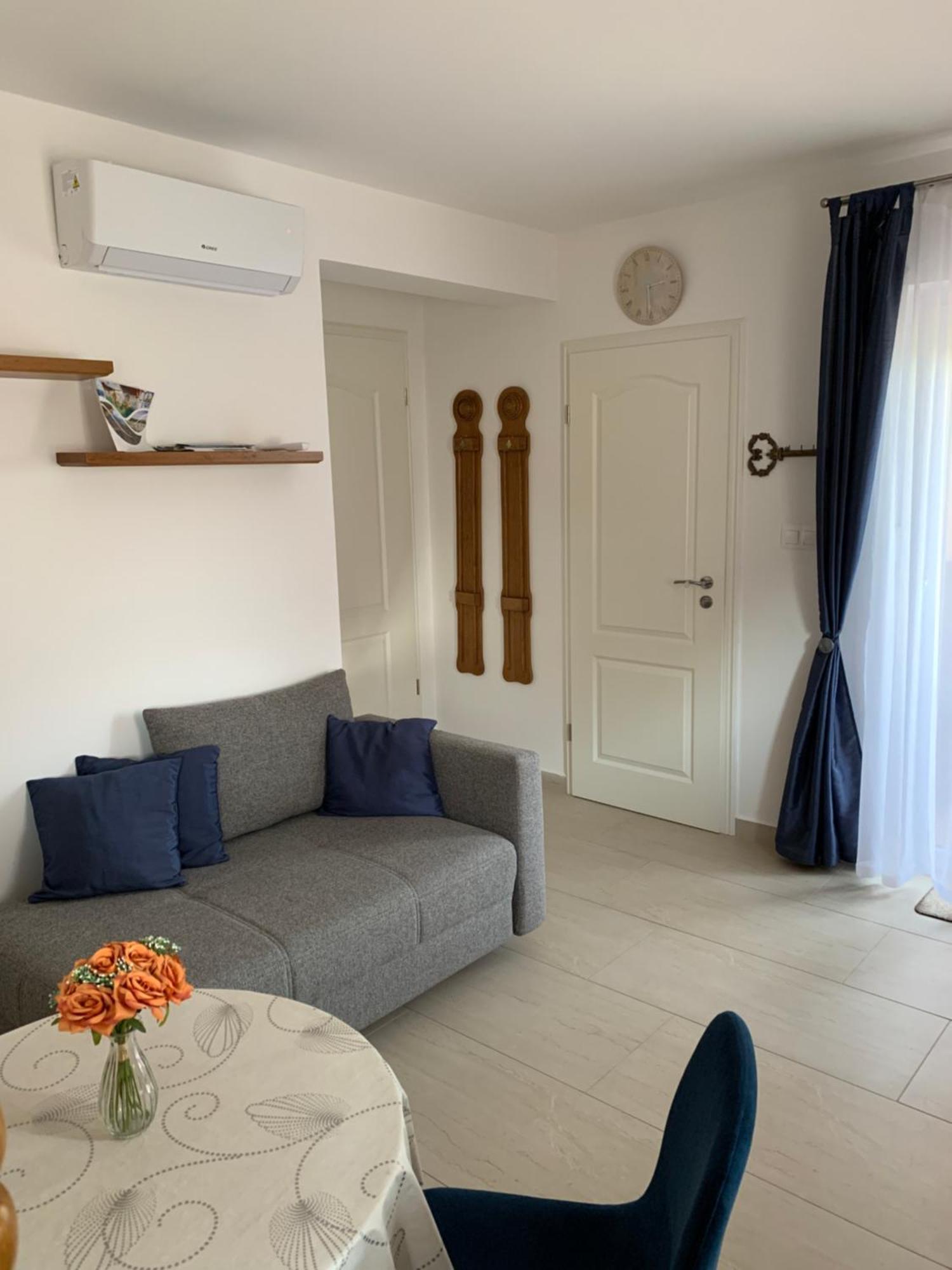 Dodi Apartman ザラカロシュ エクステリア 写真